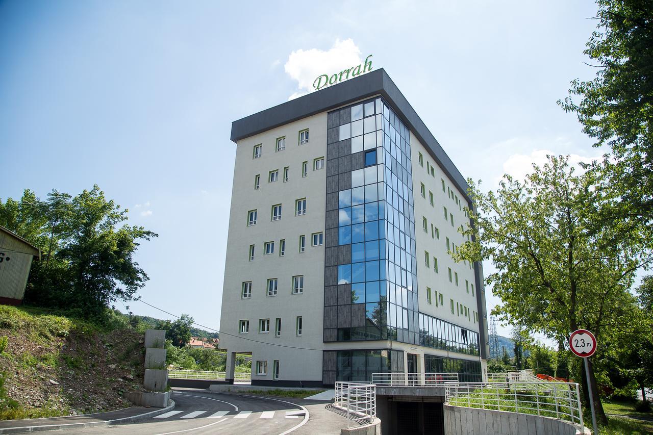 University Hotel Dorrah توزلا المظهر الخارجي الصورة